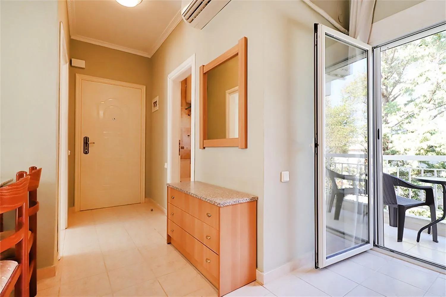 Niki Apartment Hanioti 1 Bedroom 5 Guests